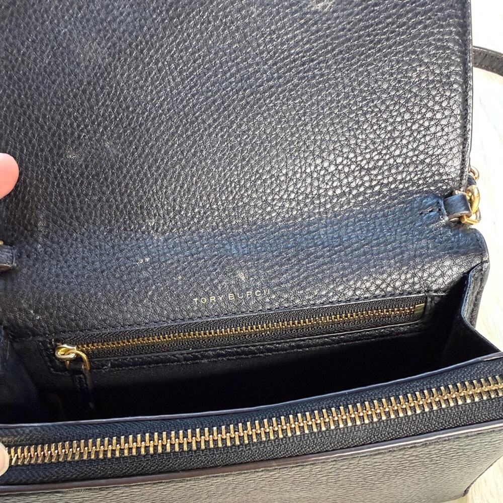 Tory Burch Black McGraw Flat Leather Wallet Crossbody - Picture 8 of 10
